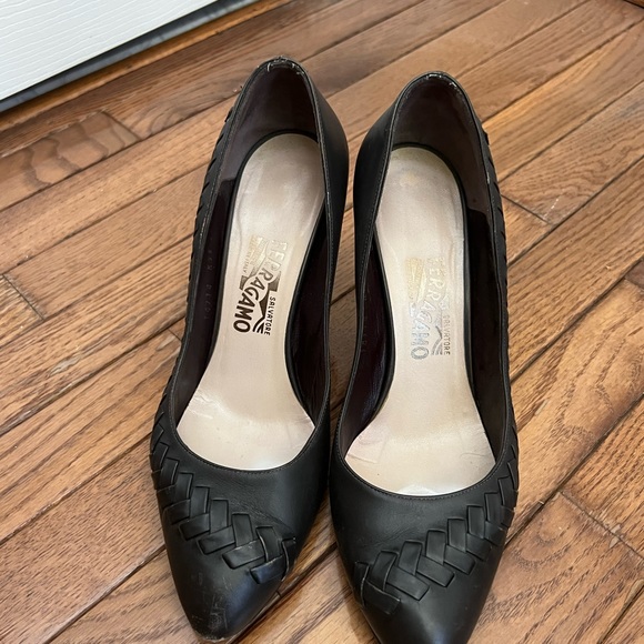 Ferragamo leather braid Heels (10.5) - Picture 3 of 6